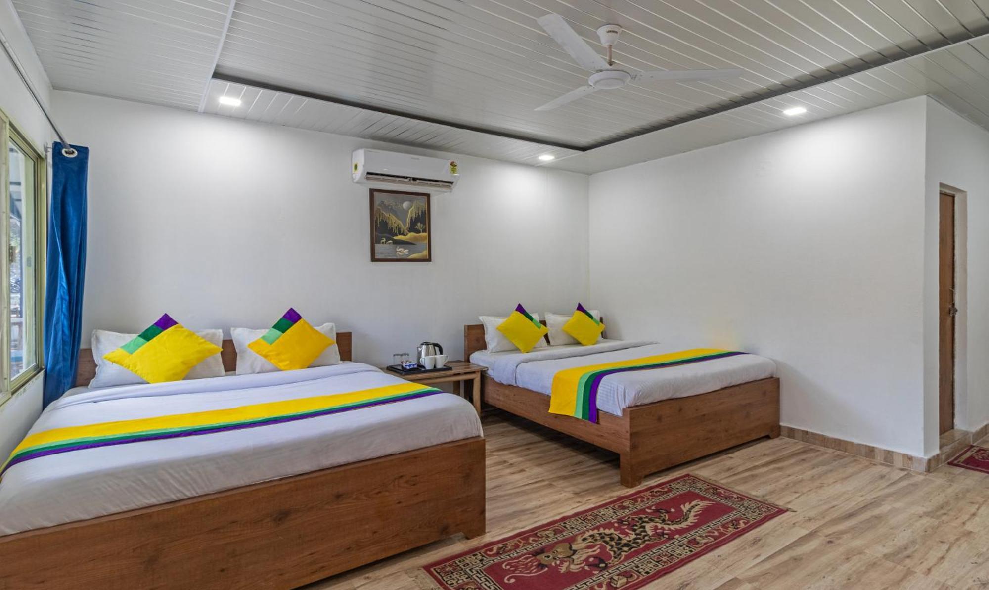 Itsy Hotels Paddler Zone With Bungee Jumping Shivpuri  ภายนอก รูปภาพ