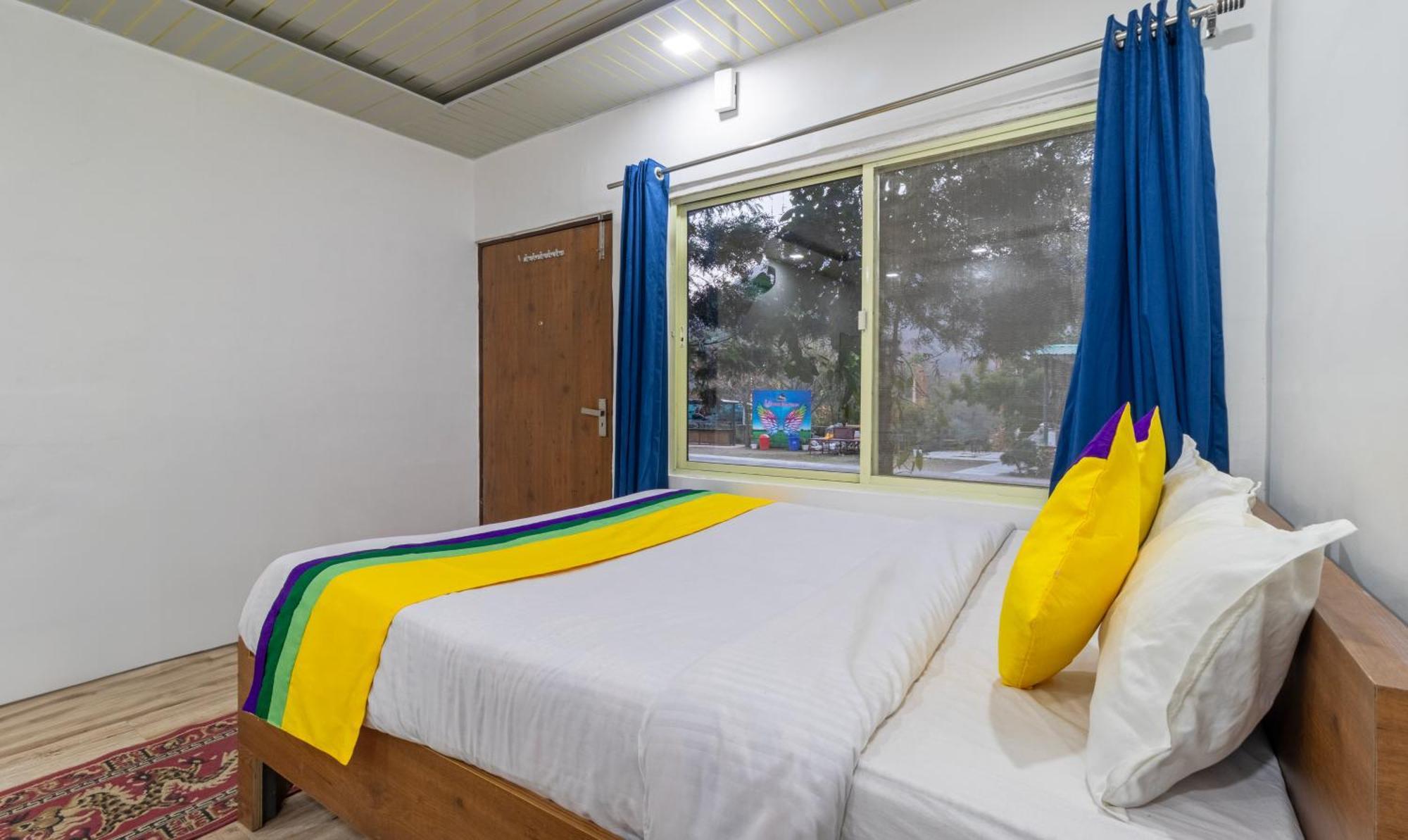 Itsy Hotels Paddler Zone With Bungee Jumping Shivpuri  ภายนอก รูปภาพ